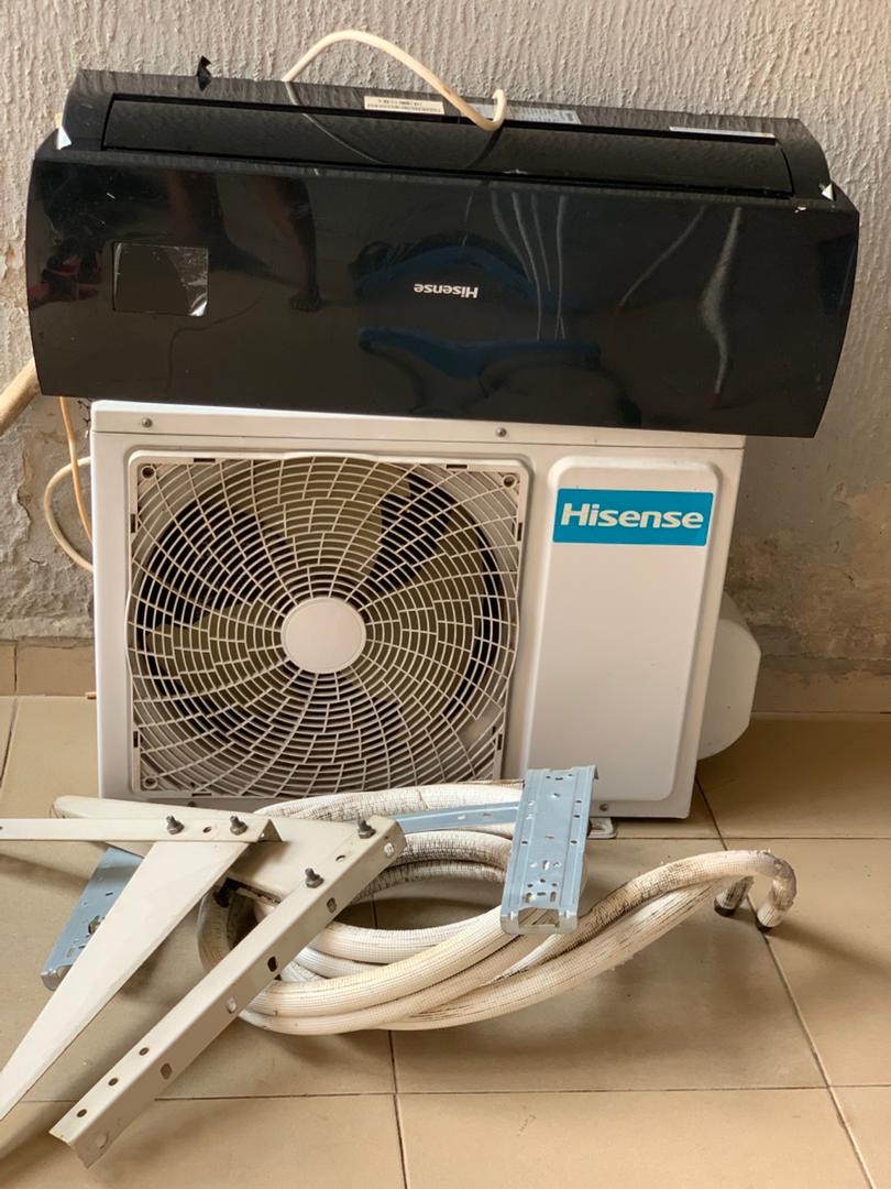 Non inverter 1 hp Hisense Ac